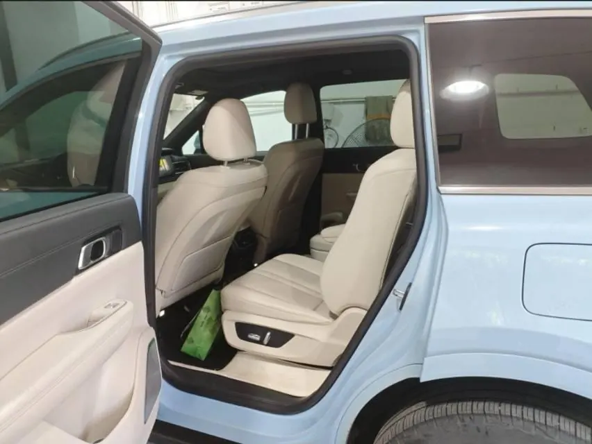 Li 2020 ONE 1.2T extended range 6-seat automatic gear 4