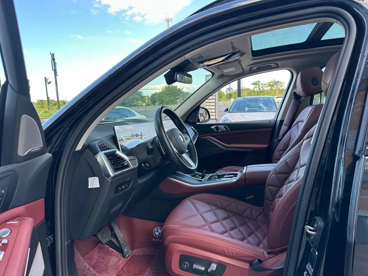BMW 2023 X5 xDrive30Li 48V 2.0T exclusive m sports obsidian night suit automatic gear 2