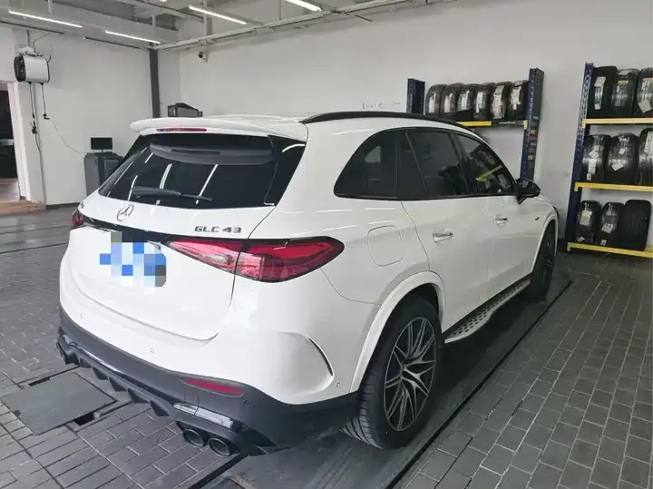 Mercedes Benz GLC AMG 2025 AMG GLC 43 4MATIC 9