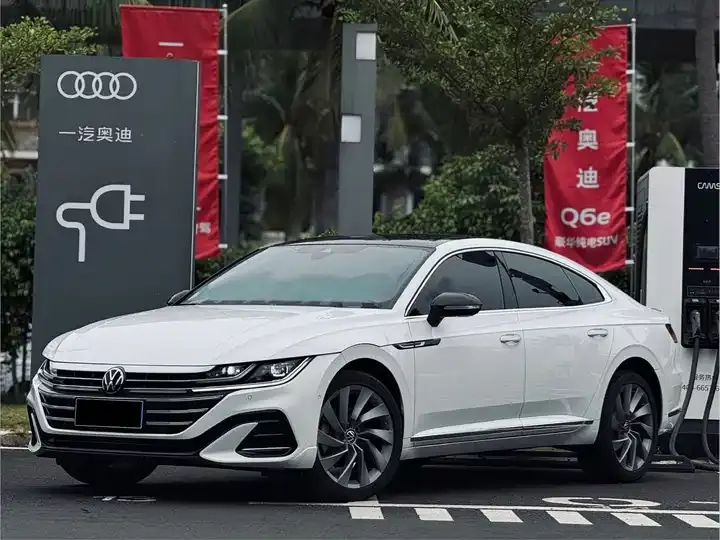 FAW-Volkswagen CC 2024 380TSI eye-catching edition - View 1