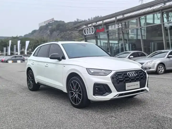 Audi Q5L 2024 45 TFSI luxury dynamic 2