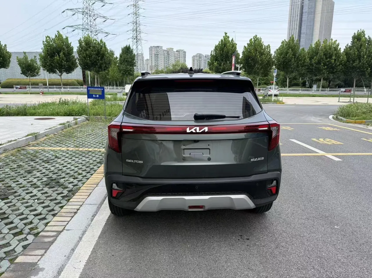 Kia 2023 Setus 1.5 Stepless Deluxe Edition Automatic Transmission 5