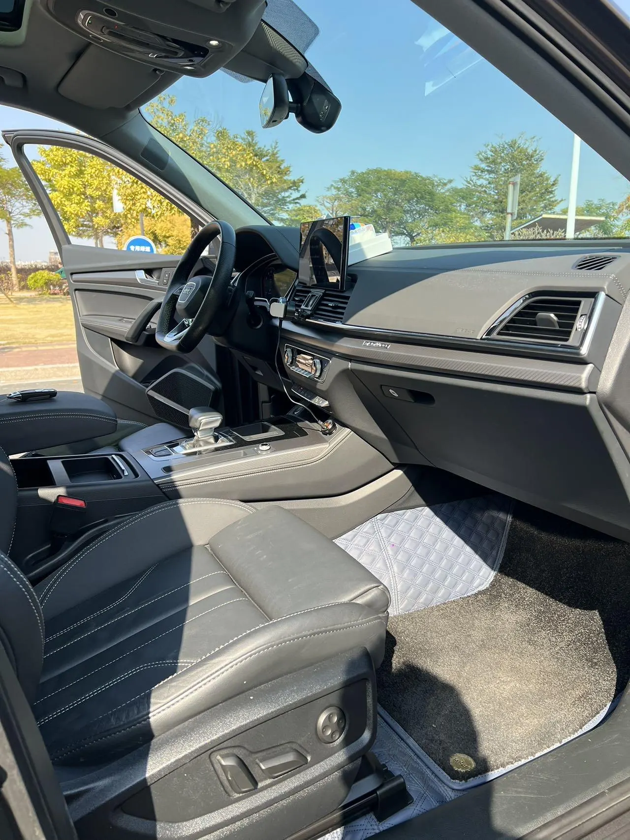 Audi 2022 Q5L 2.0TFSI 45TFSI Deluxe Dynamic (Modified) Automatic Gear 13