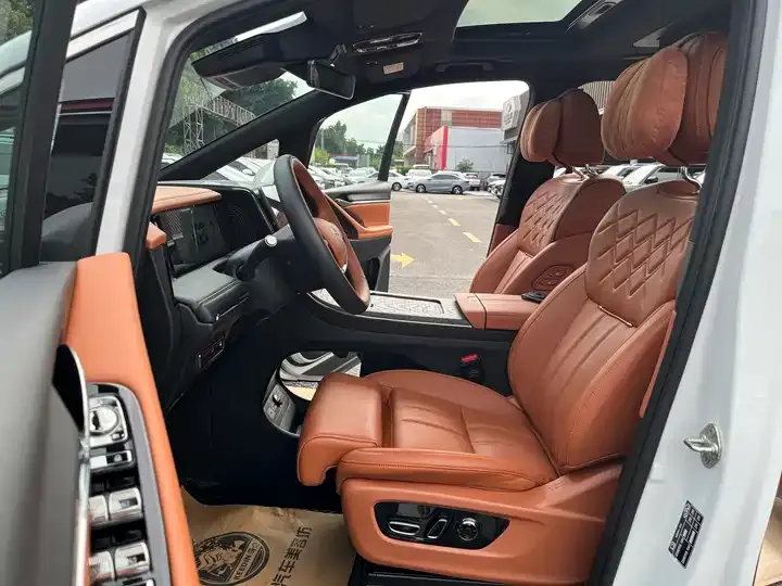 Trumpchi M8 2025 Model, Gan Kun Series Ultra First-Class Cabin 10