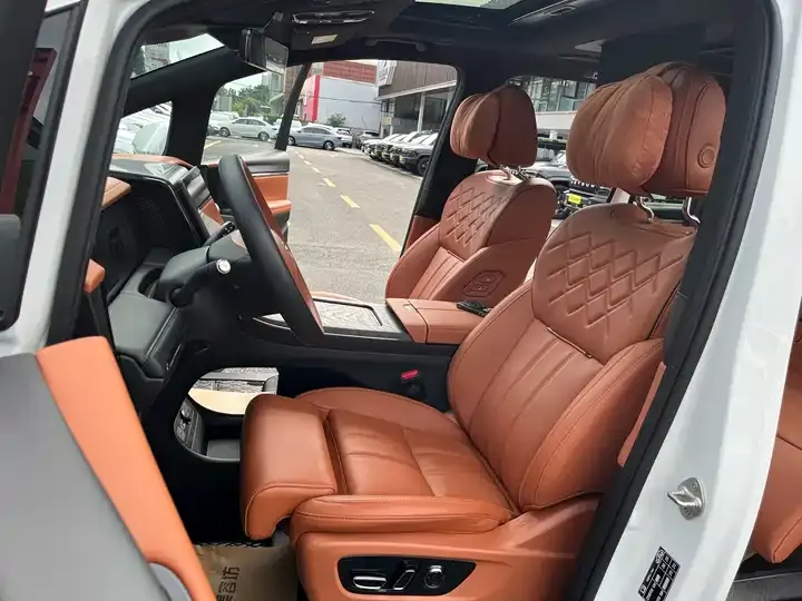 Trumpchi M8 2025 Model, Gan Kun Series Ultra First-Class Cabin 11