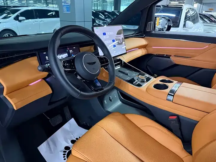 Galaxy V900 2026 1220 4WD Max Edition 9