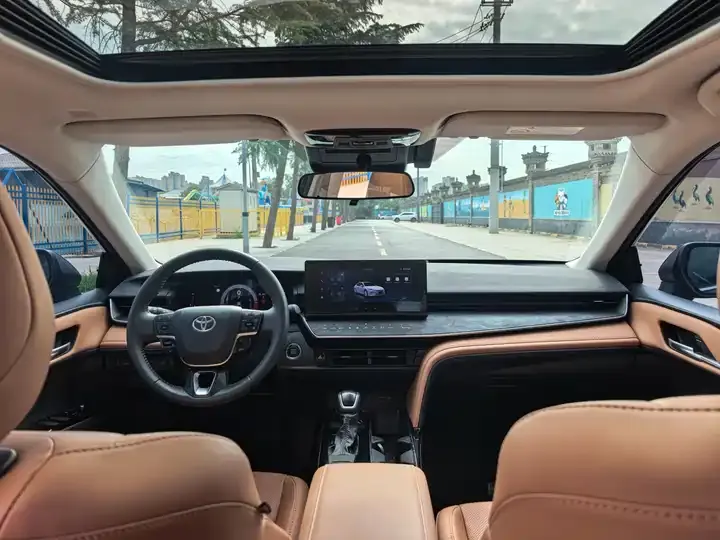 Camry 2024 2.0GVP Deluxe Edition 7