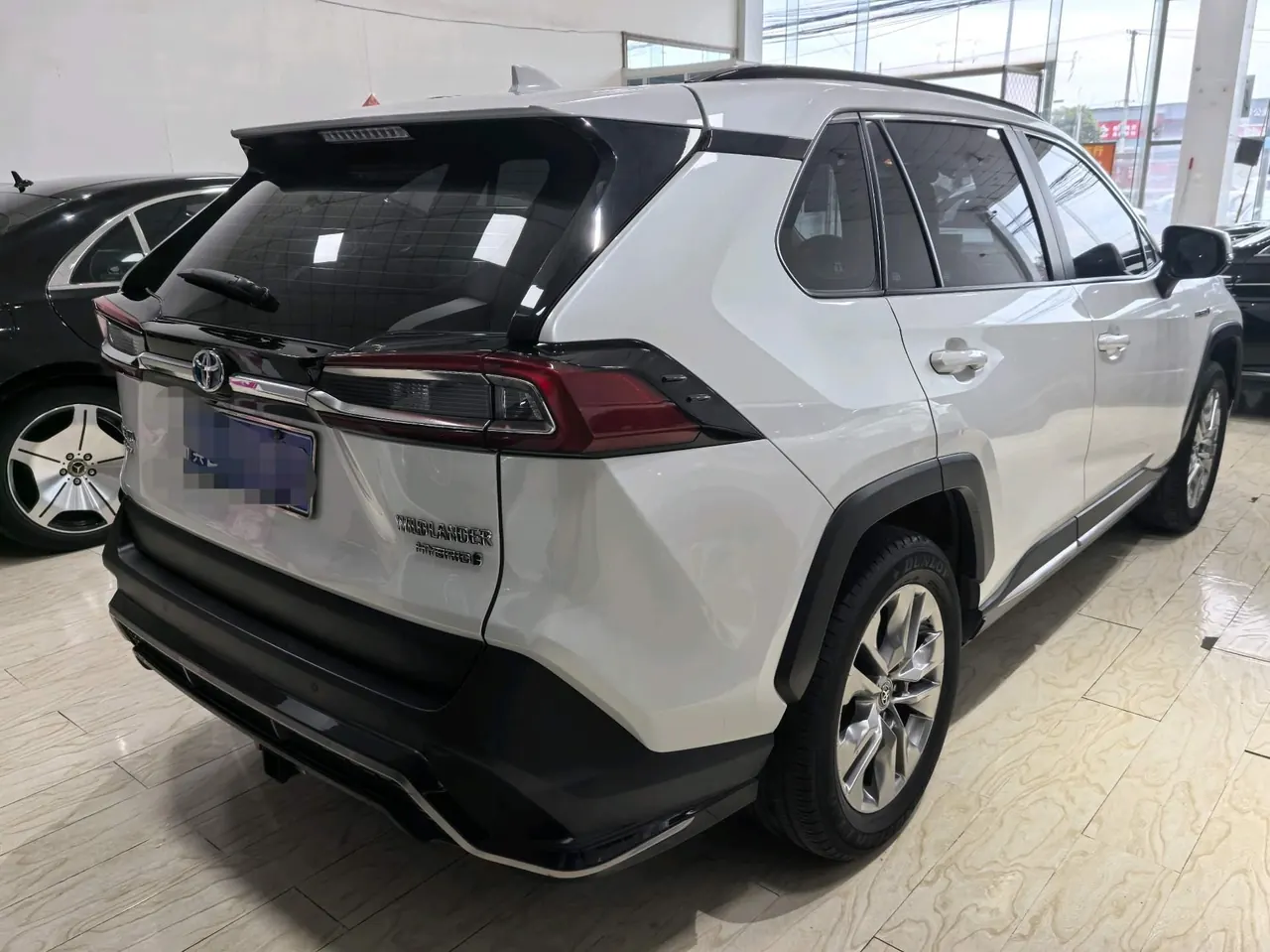 Toyota 2020 Weilanda Dual Engine 2.5 Stepless Four-wheel Drive Deluxe Automatic Gear 3