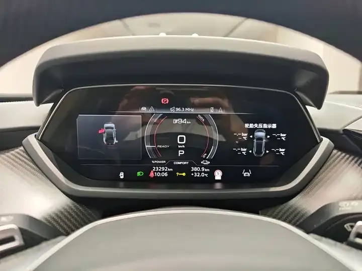 Audi RS e-tron GT 2023 Basic Model 10