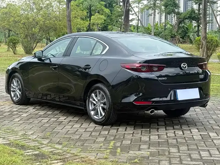 Mazda 3 Oncorsela 2023 1.5L Manual US Edition 11