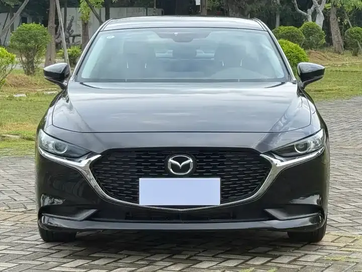 Mazda 3 Oncorsela 2023 1.5L Manual US Edition 2