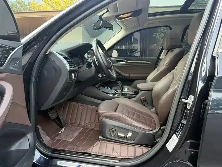 BMW X3 2021 xDrive30i Leading M Sports Suit 10