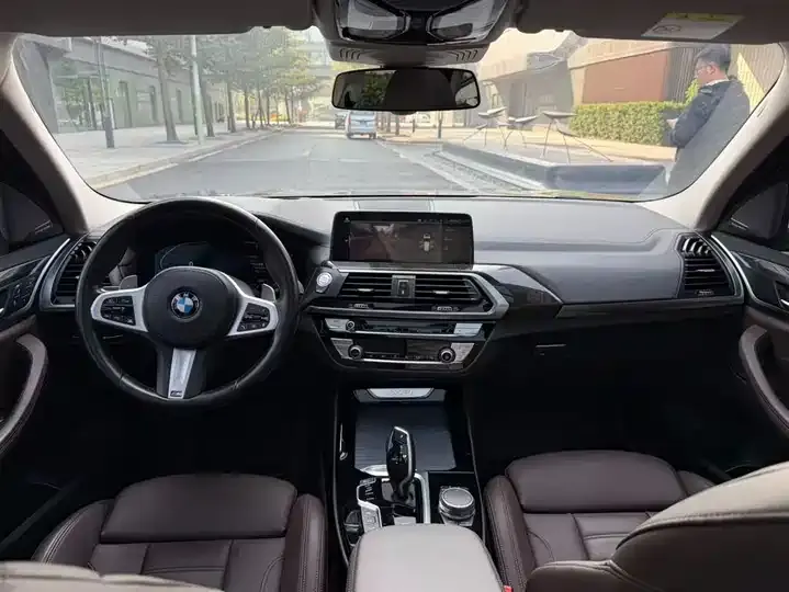 BMW X3 2021 xDrive30i Leading M Sports Suit 7