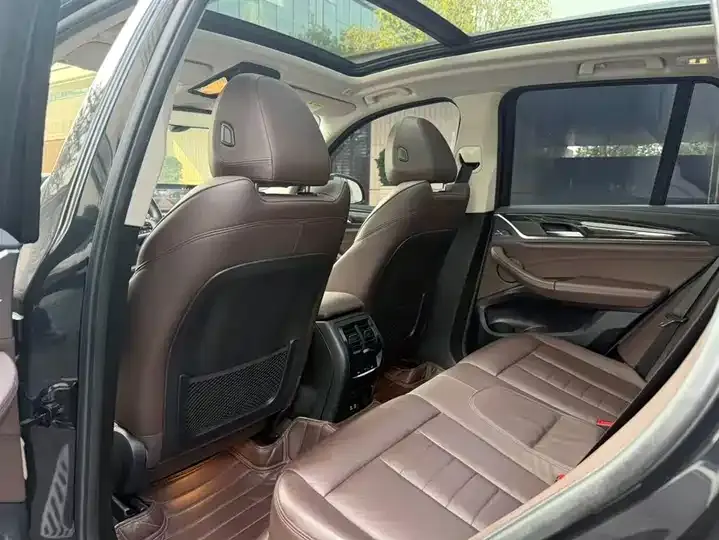 BMW X3 2021 xDrive30i Leading M Sports Suit 9