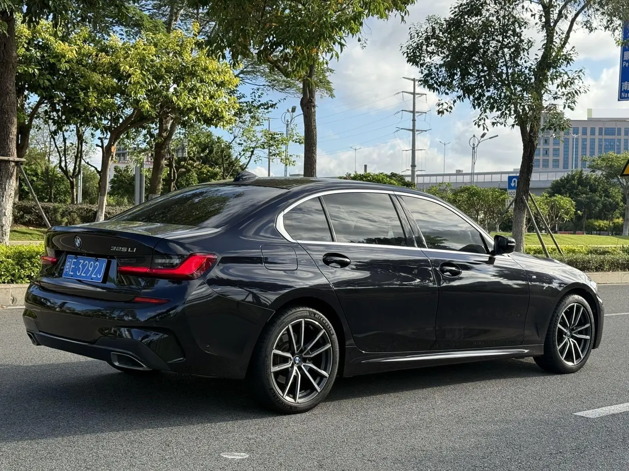 BMW 3 Series 2020 325Li 2.0T First Edition Automatic Gear 7