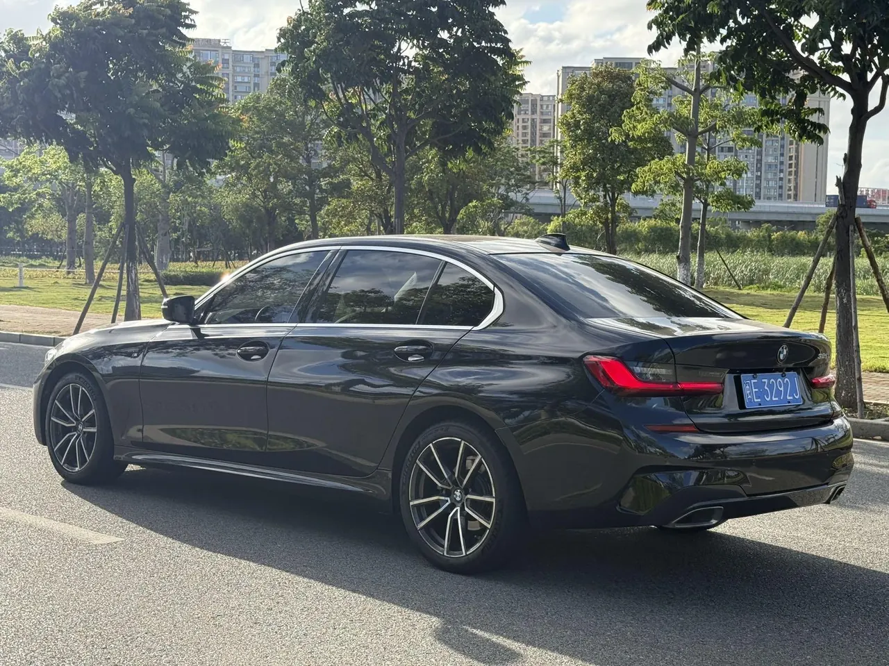 BMW 3 Series 2020 325Li 2.0T First Edition Automatic Gear 9