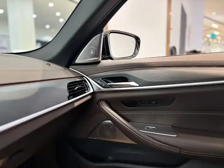 BMW 5 Series 2022 Modified 3 530Li Exclusive M Sports Suit 10