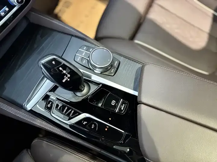 BMW 5 Series 2022 Modified 3 530Li Exclusive M Sports Suit 8