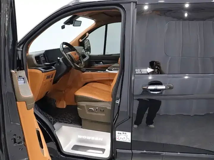 Quanshun 2023 2.0T Diesel Automatic Multifunctional Commercial Vehicle Short Shaft Low Top 5/6 Seat 11