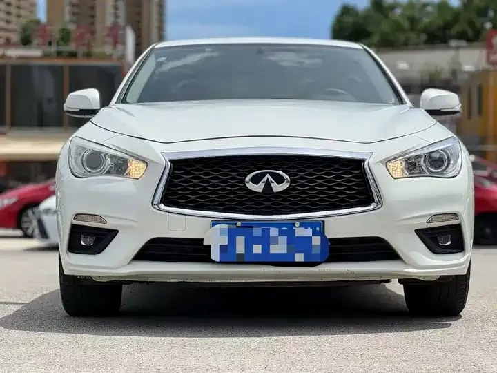Infiniti Q50L 2022 2.0T Comfort Edition 2