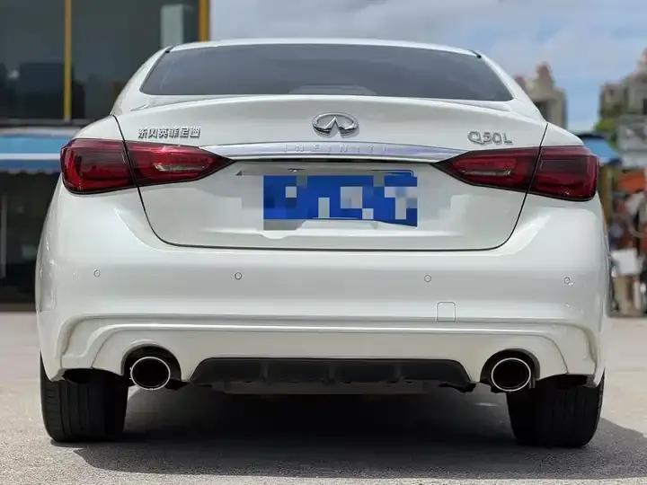 Infiniti Q50L 2022 2.0T Comfort Edition 4