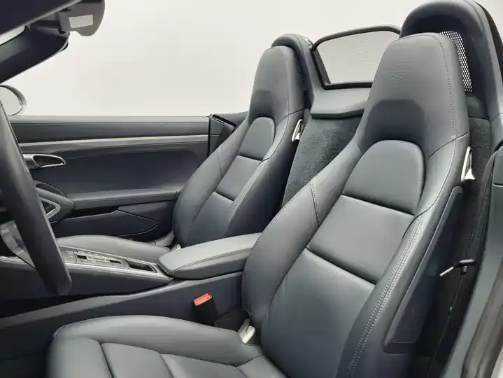 Porsche 718 2023 Boxster Style Edition 2.0T 11