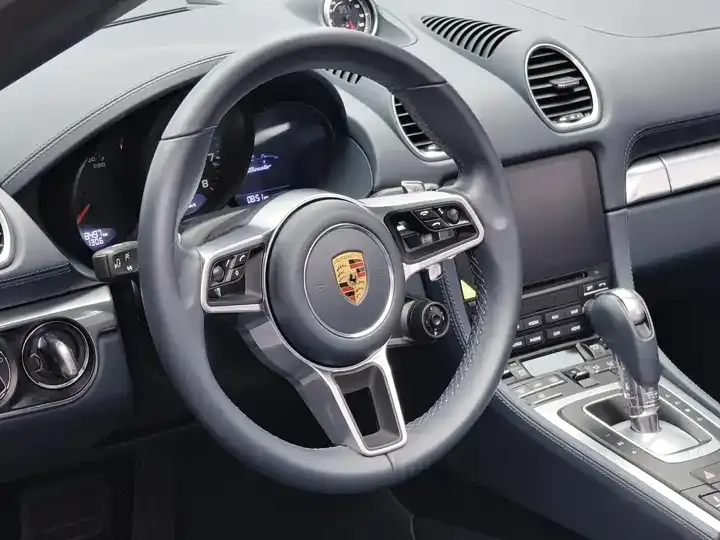 Porsche 718 2023 Boxster Style Edition 2.0T 12