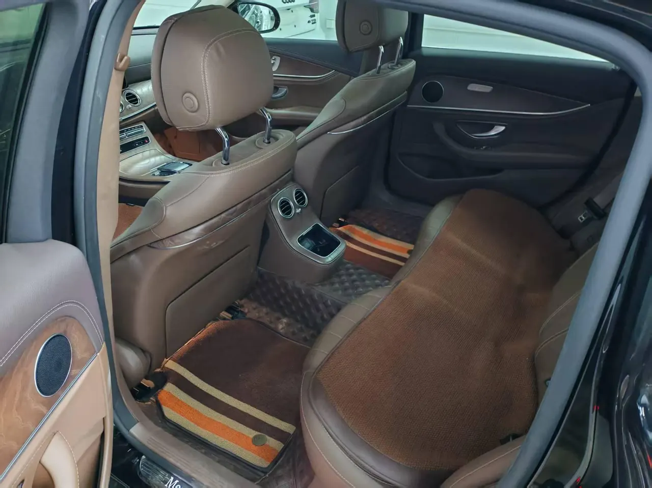 Mercedes Benz E-Class 2023 E 300 L 2.0T Fashion Automatic Gear 3