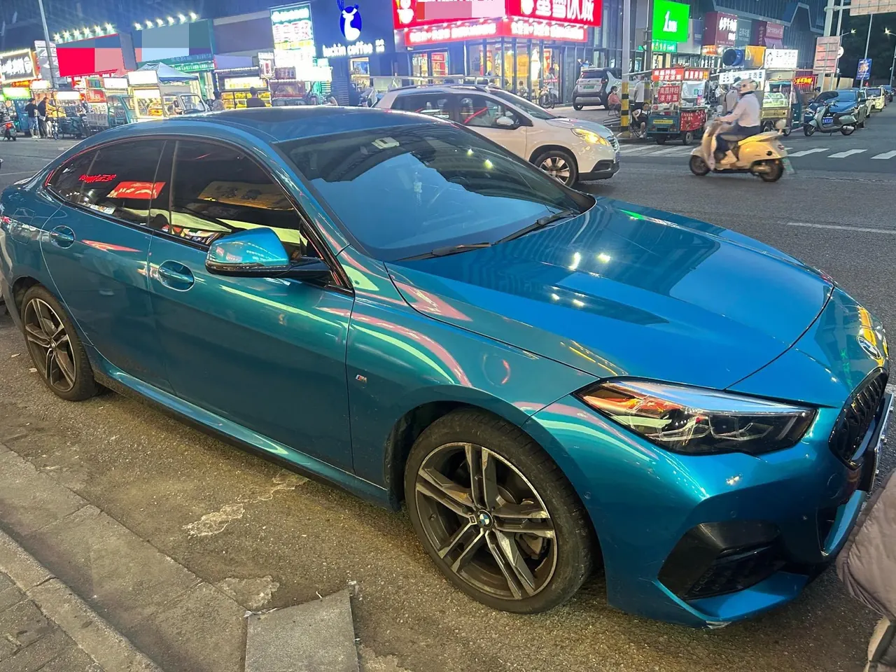 BMW 2 Series (Imported) 2021 225i Four-Door Coupe 2.0T M Sports Obsidian Night Suit Automatic Gear 5