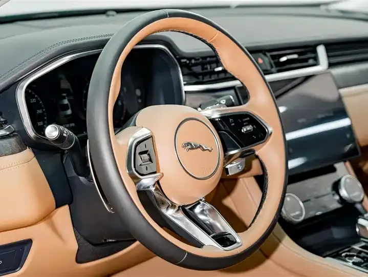 Jaguar XFL 2024 model, 2.0T P250, two-wheel-drive Prestige Luxury Edition 9