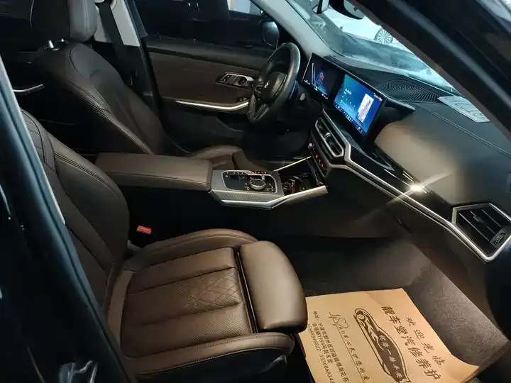 BMW 3 Series 2024 325Li M Sports Night Suit 8