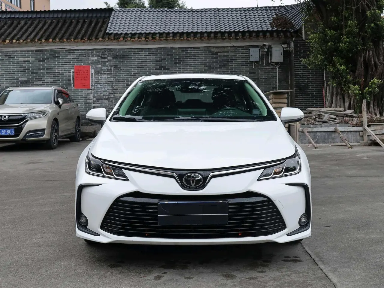Toyota 2021 corolla 1.2T stepless elite PLUS version of automatic gear 2