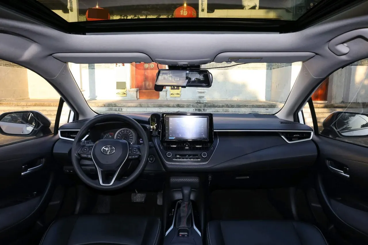 Toyota 2021 corolla 1.2T stepless elite PLUS version of automatic gear 5