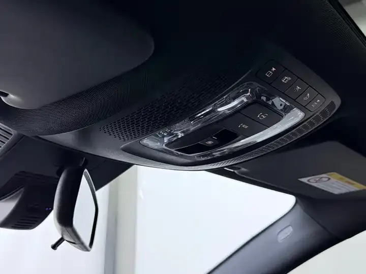 Mercedes Benz GLA 2022 GLA 200 5