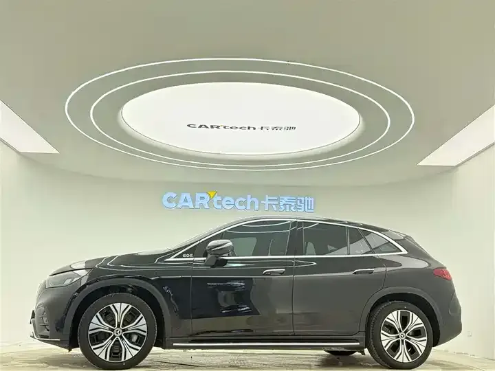 Mercedes Benz EQE SUV 2024 500 4MATIC Deluxe Edition 5