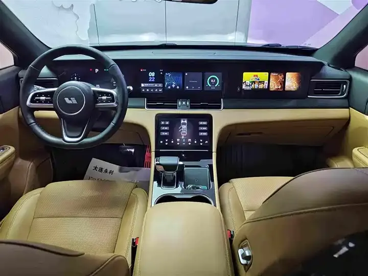 Li ONE 2021 extended 6-seat version 12
