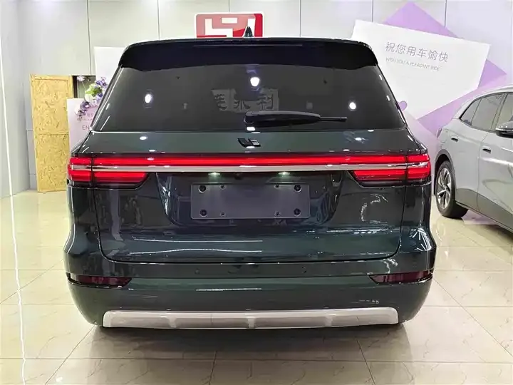 Li ONE 2021 extended 6-seat version 5