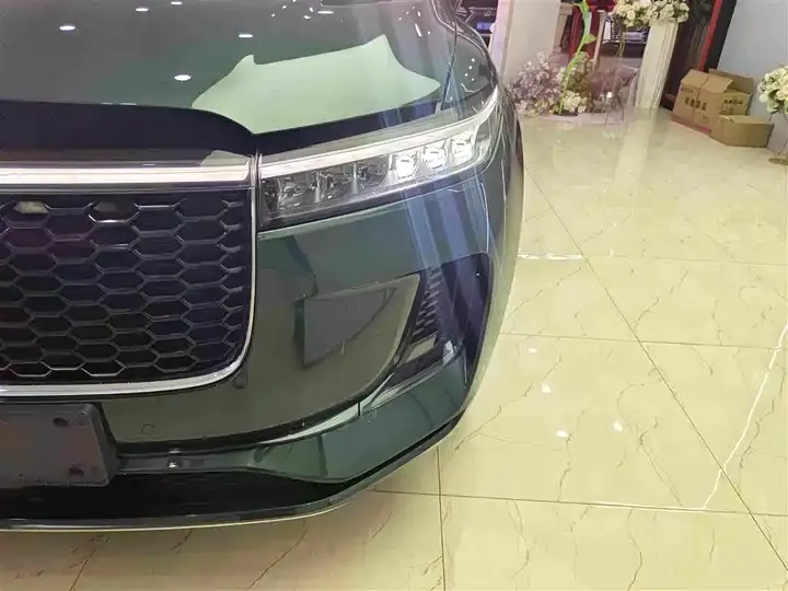 Li ONE 2021 extended 6-seat version 9