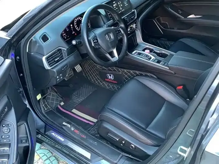 Accord 2022 Sharp Hybrid 2.0L Magic Night Sharp Edition 9