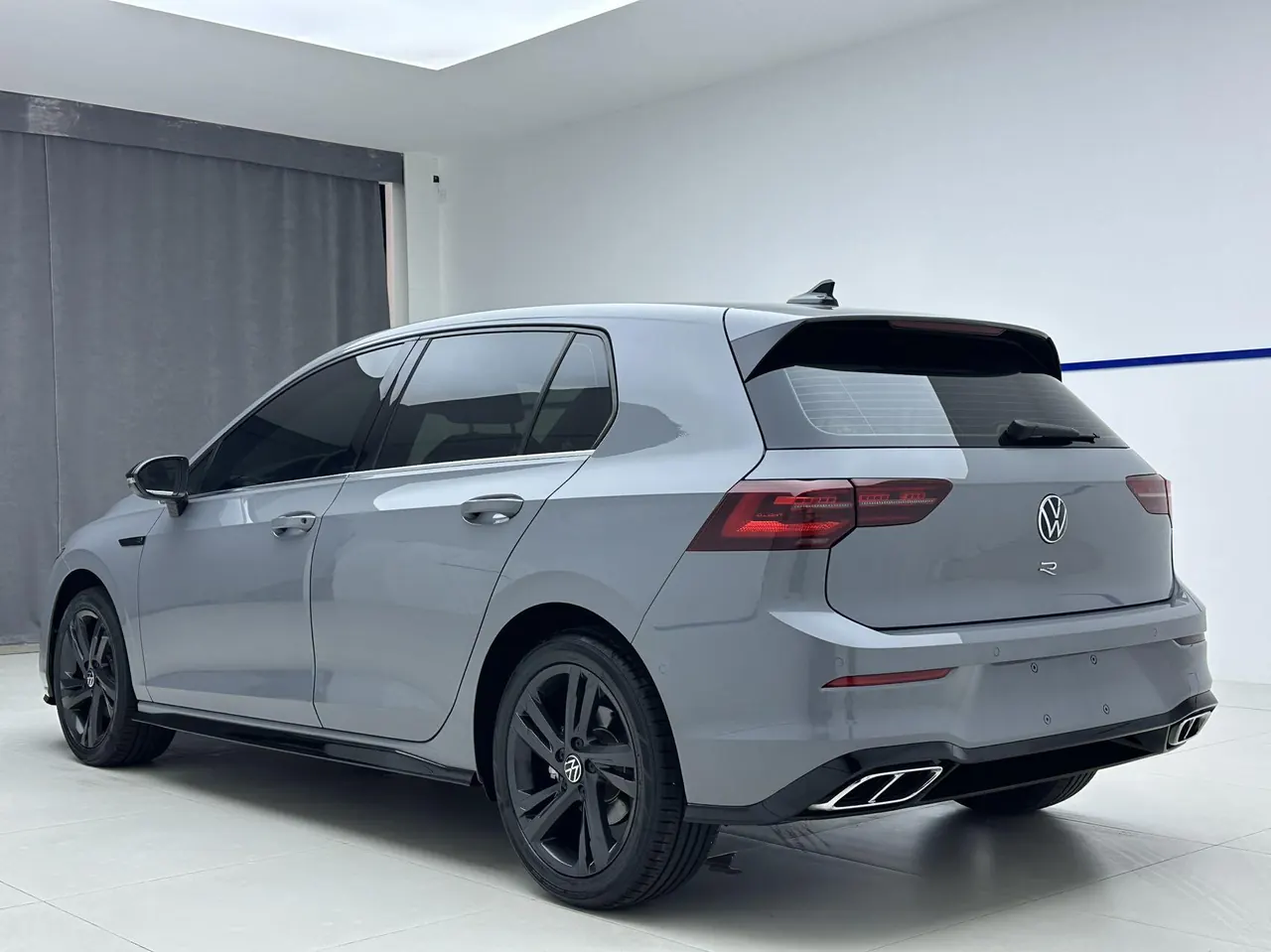 Volkswagen 2023 Golf 8 R-Line 1.4TSI 280TSI (Modified) Automatic Gear 4