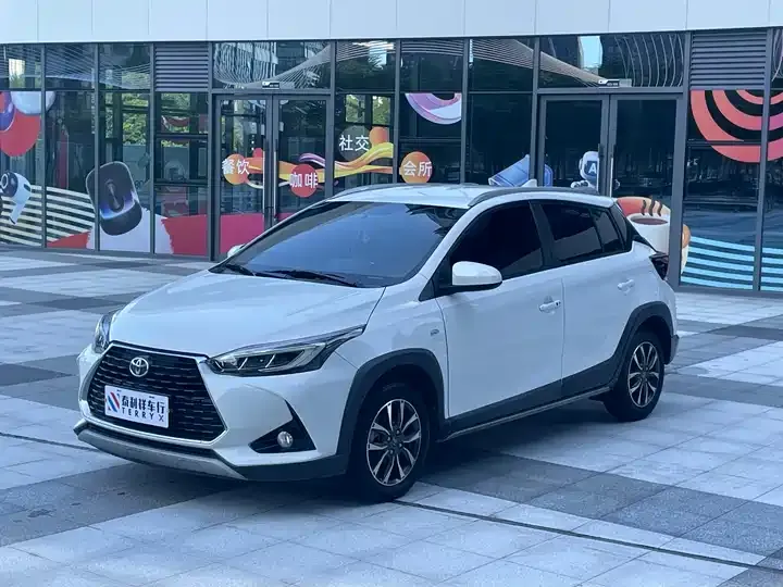 YARiS L Zhixuan 2022 Zhixuan X 1.5L CVT Deluxe PLUS Edition 4