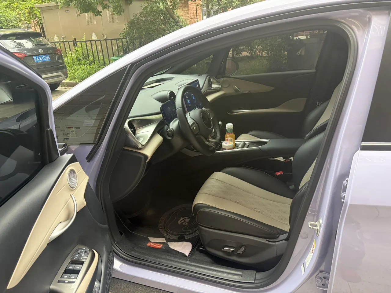 BYD 2023 Dolphin 420km Fashion Edition Automatic 6