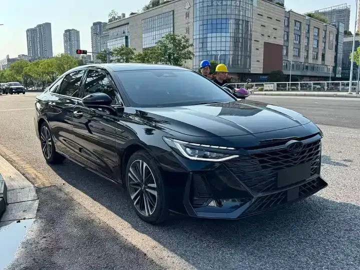 Erez 8 2023 High Energy Edition 2.0T DCT Chi 3