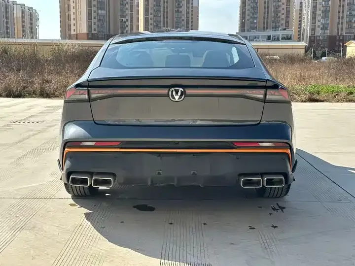 ChangAn UNI-V 2024 1.5T Distinguished Sports 8