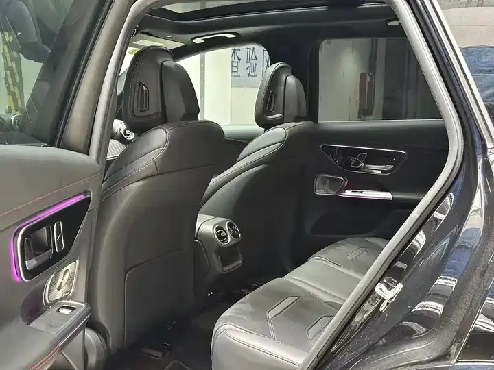 Mercedes Benz GLC AMG 2024 AMG GLC 43 4MATIC 11