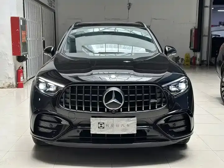 Mercedes Benz GLC AMG 2024 AMG GLC 43 4MATIC 5
