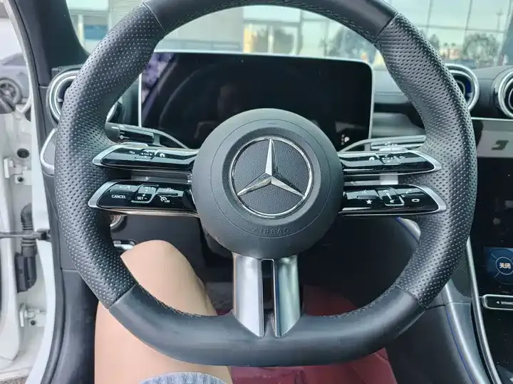 Mercedes Benz C- Class 2025 model C 260 L Sport Edition 6