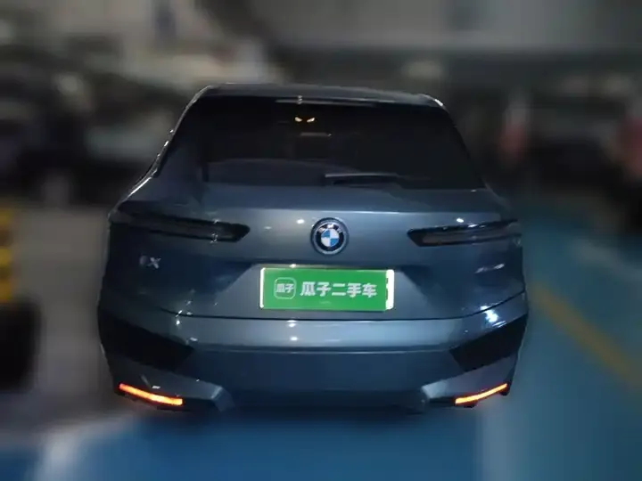 BMW iX 2023 xDrive40 4