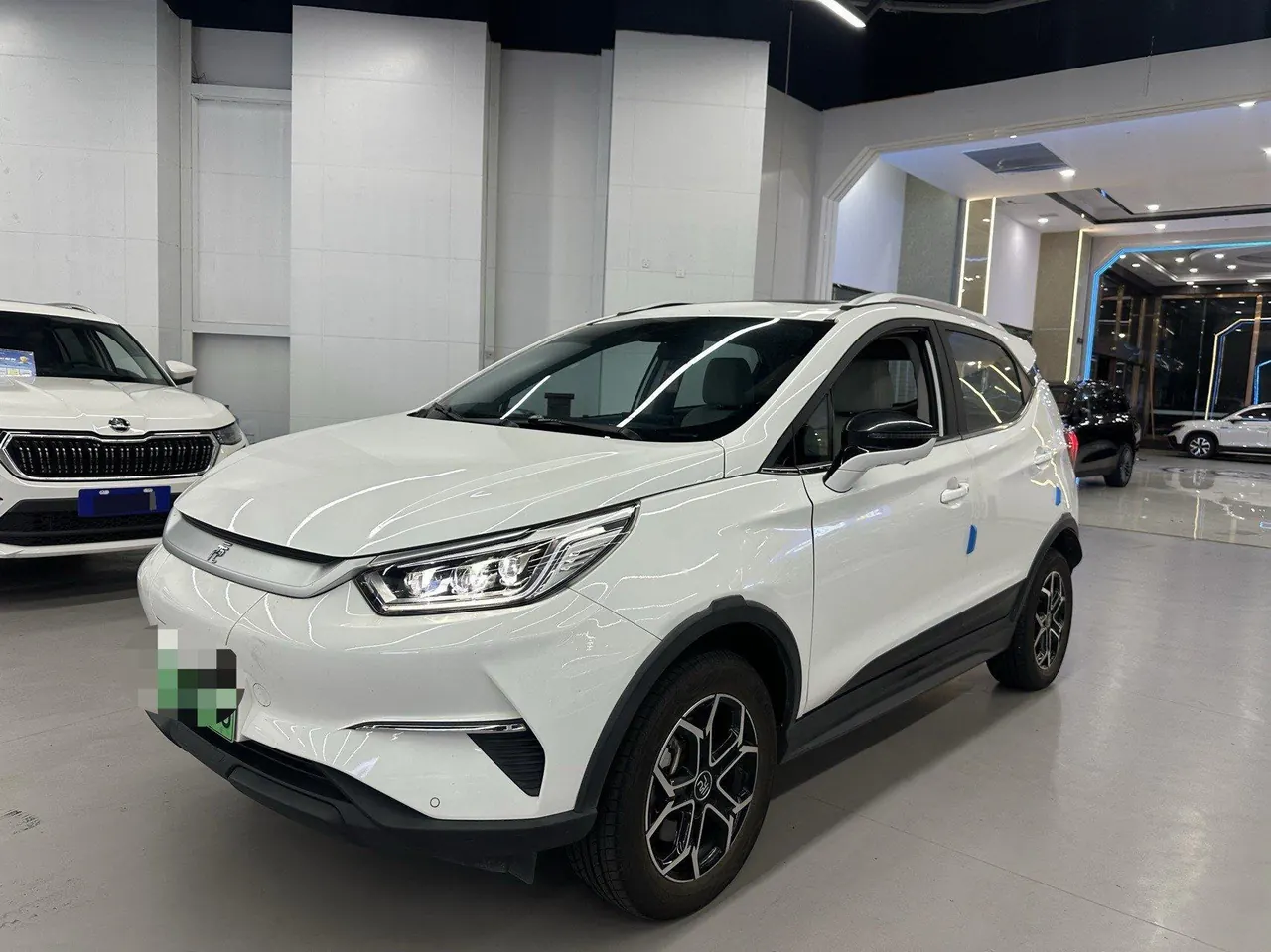 Open image lightbox: BYD Yuan Pro 2021 Yuan Pro 401KM Honorable Automatic Gear