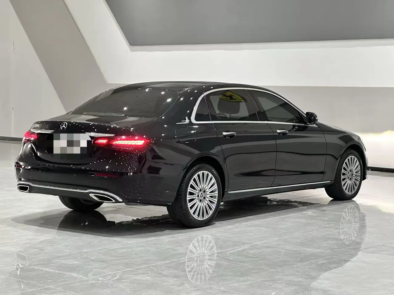 Mercedes Benz E-Class 2023 E 300 L 2.0T Fashion Automatic Gear 7
